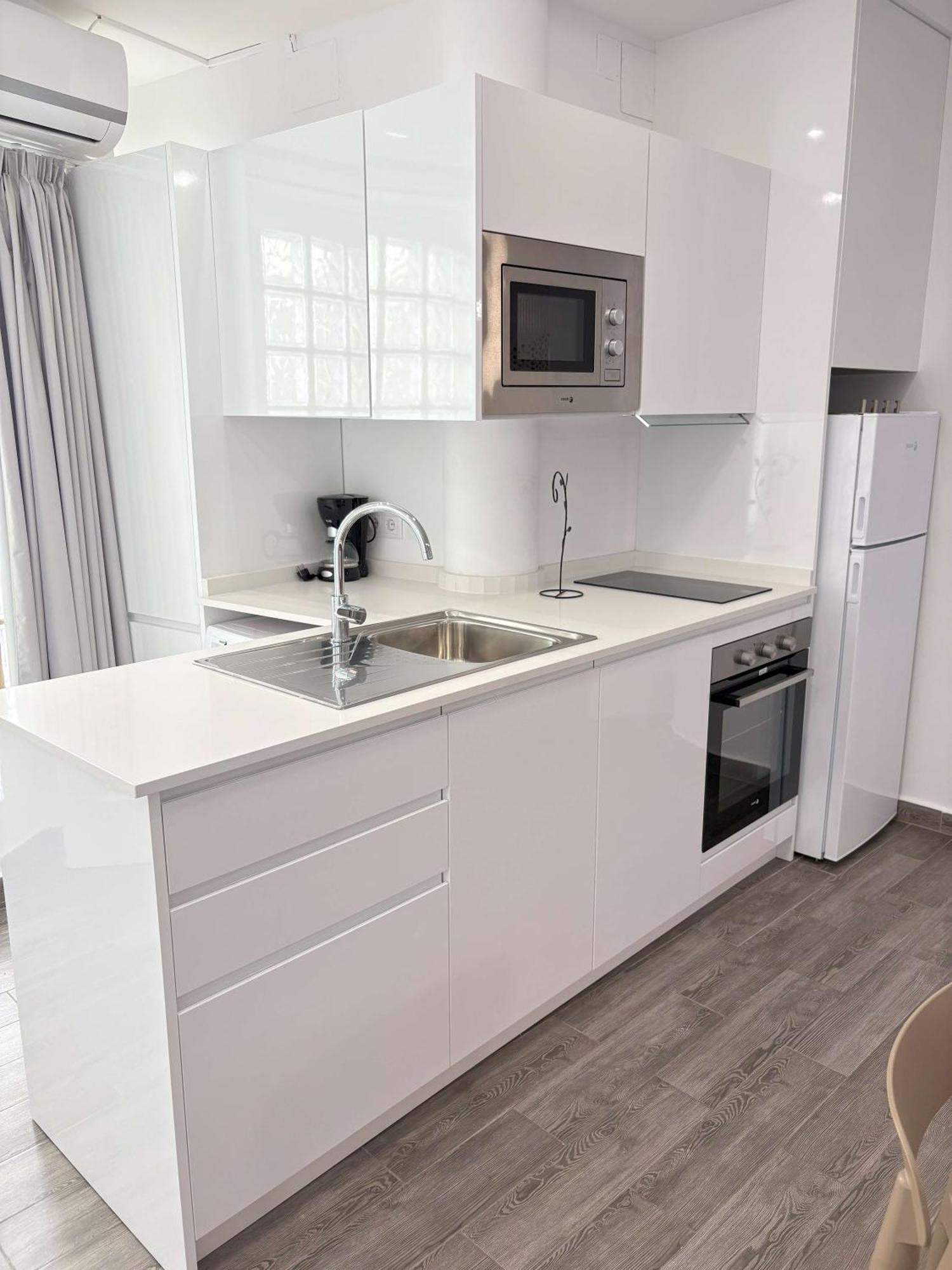 Apartamentos Carmela 貝尼多姆 外观 照片